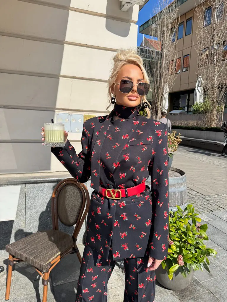 AMALFI - WRAP BLAZER S POTISKOM V ČRNI BARVI