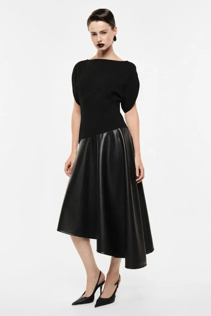 IMPERIAL FASHION - MIDI ČRNA OBLEKA