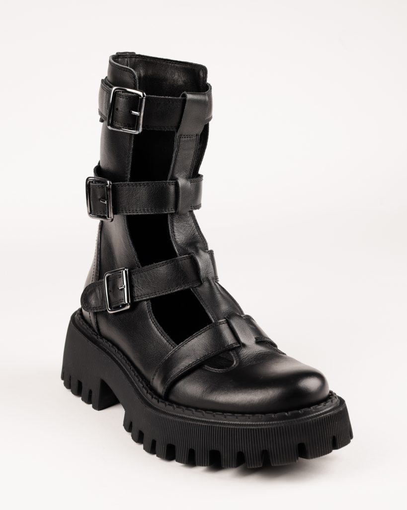 L'ESTROSA - CUT OUT USNJENI GLEŽNARJI