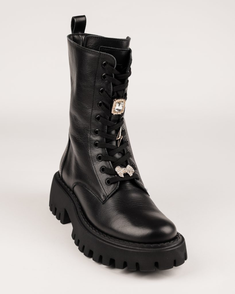 L'ESTROSA - USNJENI BULERJI Z APLIKACIJO V ČRNI BARVI