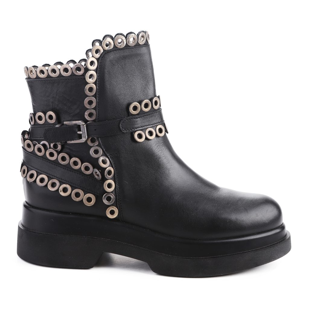 L'estrosa usnjeni gležnarji gležnarji z okroglimi netki